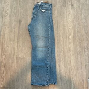 Levi's Women's Straight Leg Blue Jeans